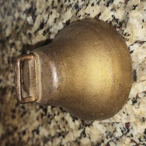 Vintage bell believe its brass approx 3.5" high x 3.5" wide
